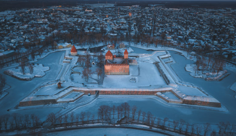 Valmar Voolaid: “Päeva viimane valgus”