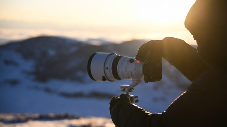 Sigma seab uue standardi: 200mm F2 täiskaaderobjektiiv hübriidile