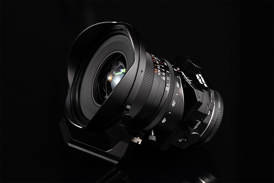Laowa 17mm f/4 Zero-D Tilt-Shift